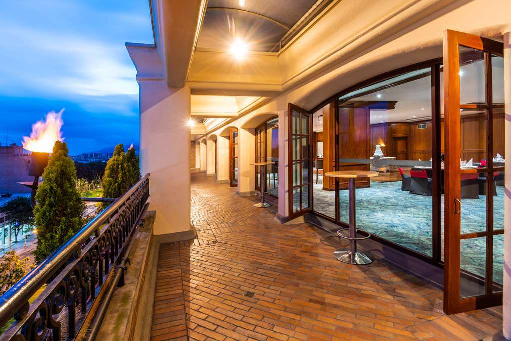 Hotel Dann Norte Богота Интерьер фото